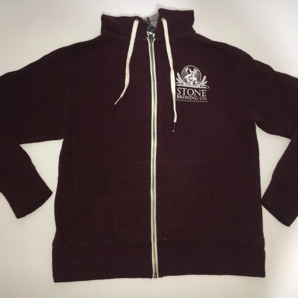 STONE BREWING BURGUNDY ZIP UP SWEATER